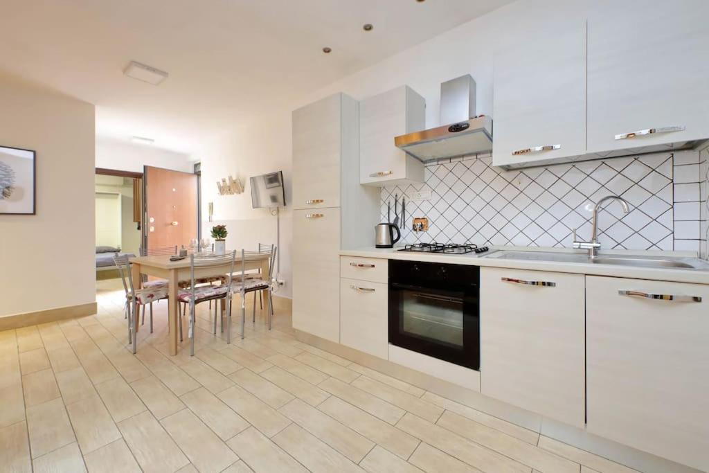 Vatican Flat Spacious Cozy With Court Ρώμη Εξωτερικό φωτογραφία